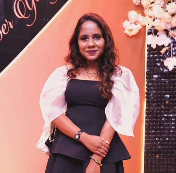 Savita Deshpande